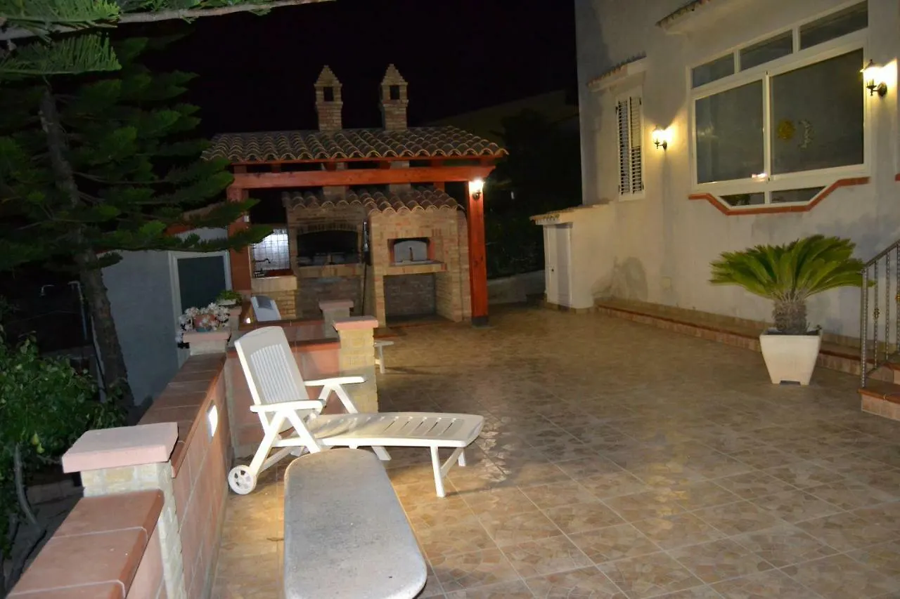 Villa Helen Blue Licata Italien